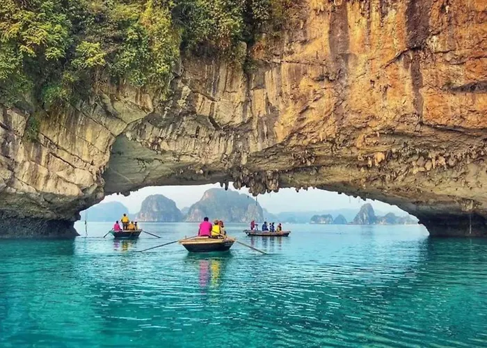 Verdure Lotus Luxury Cruise On Lan Ha Bay  5*